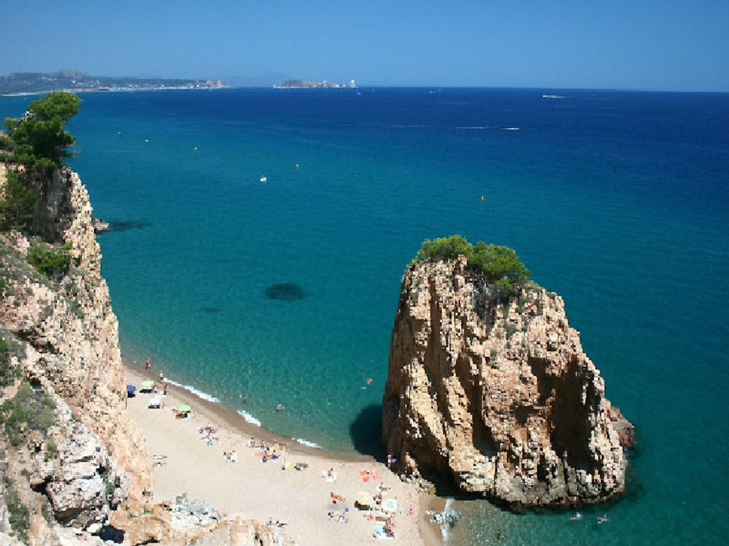Holidays in Spain on the Playa de Pals and enjoy the tranquility