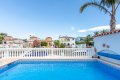 Casa de vacaciones en Empuriabrava con piscina y embarcadero