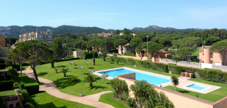 PP 143/4 Appartement moderne pour 4 personnes avec piscine et vue mer à Playa de Pals sur la Costa Brava
