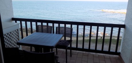 EC 127/1 Modern apartment for 2/4 persons with swimming pool and sea views in l'Escala on the Costa Brava