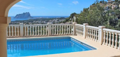 MO 416 Holiday villa for 4 persons with a private pool and sea views in Moraira on the Costa Blanca