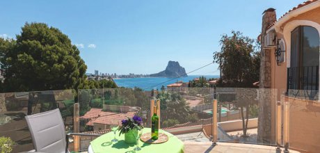 CL 820 Exclusive holiday home for 9 persons with a private pool and sea views in Calpe on the Costa Blanca