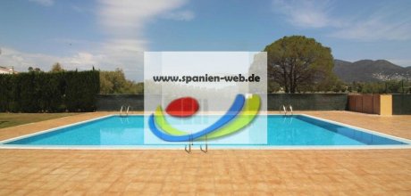 RS 127/2 Appartement de vacances pour 2/4 personnes sur la Costa Brava à Rosas Santa Margarit avec piscine commune