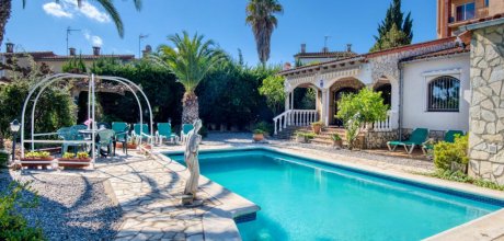 EC 616 Modern holiday villa for 6 persons with private pool in Spain in l'Escala on the Costa Brava