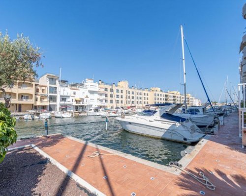 Empuriabrava Appartement am Kanal mieten