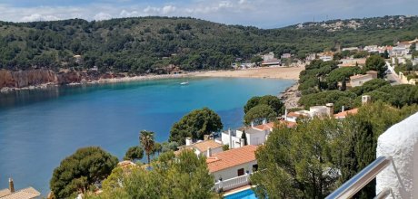 EC 114/2 Apartment for 5 persons with sea views in l`Escala on the Costa Brava