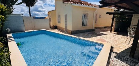 OL 412 Modern holiday home for 3 persons with private pool near Oliva on the Costa Blanca