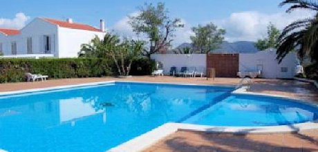 RS 305/4 Bungalow for 4/6 persons with swimming pool in Rosas Costa Brava